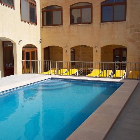 Country Inn Саннат Экстерьер фото