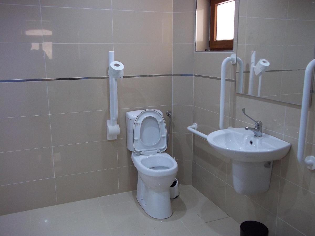Country Inn Саннат Экстерьер фото